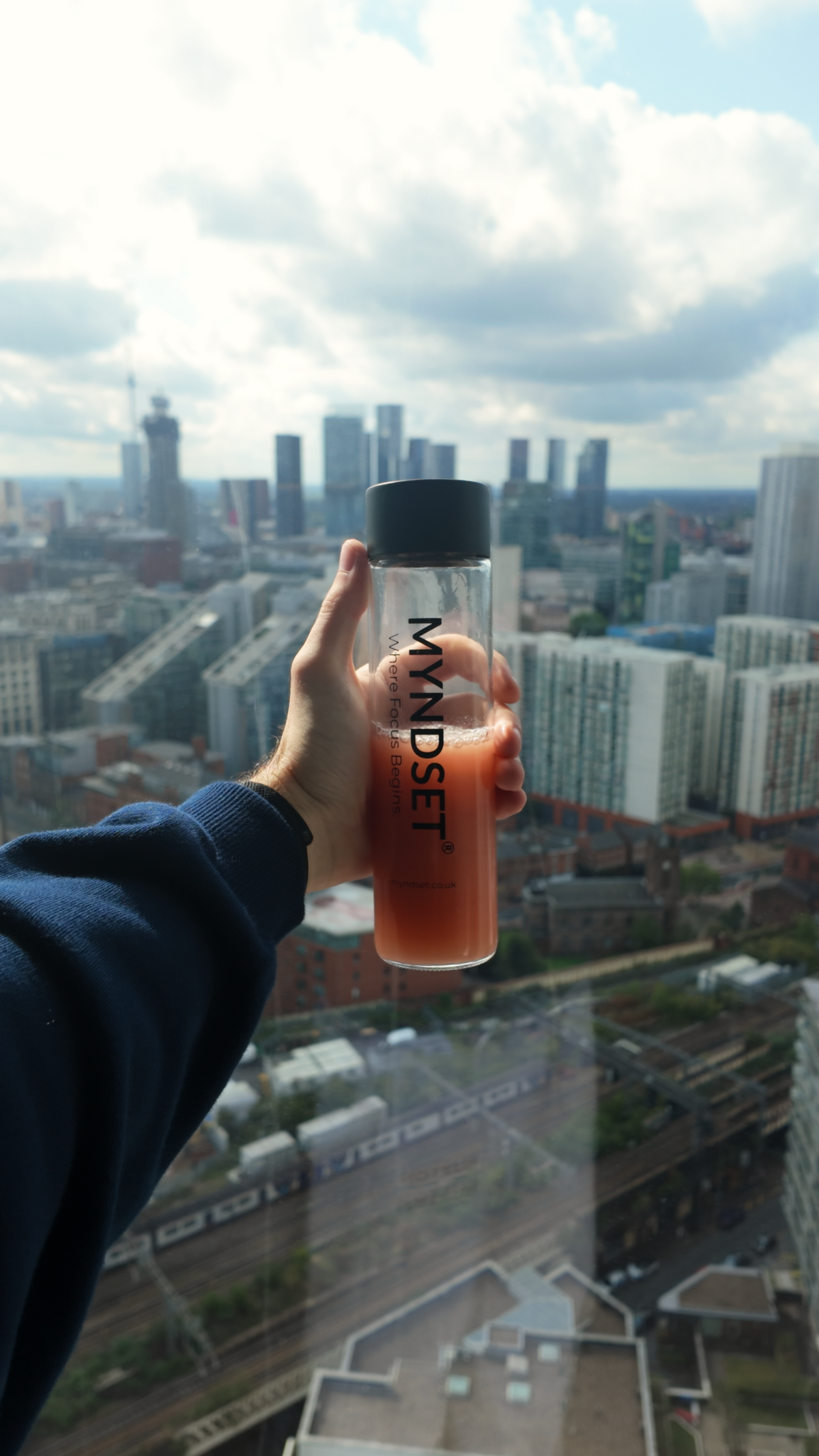 Myndset - Premium Glass Bottle